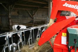 <p>GM Multifunction chute: distribution</p>