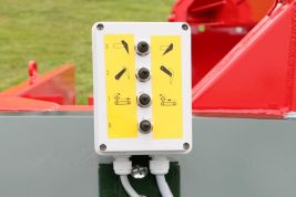 <p>Electric controls (standard)</p>