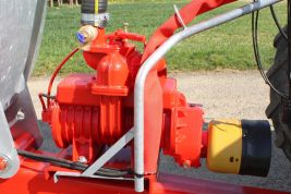 Compressor MEC 8000 LF with forced lubrication and with a flow rate at 8000 l/min (option)